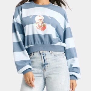 * NWT * STRAWBERRY SHORTCAKE Women’s Size Large Sweatshirt Blue Striped Cropped
